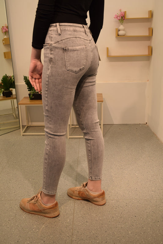 SZ3085